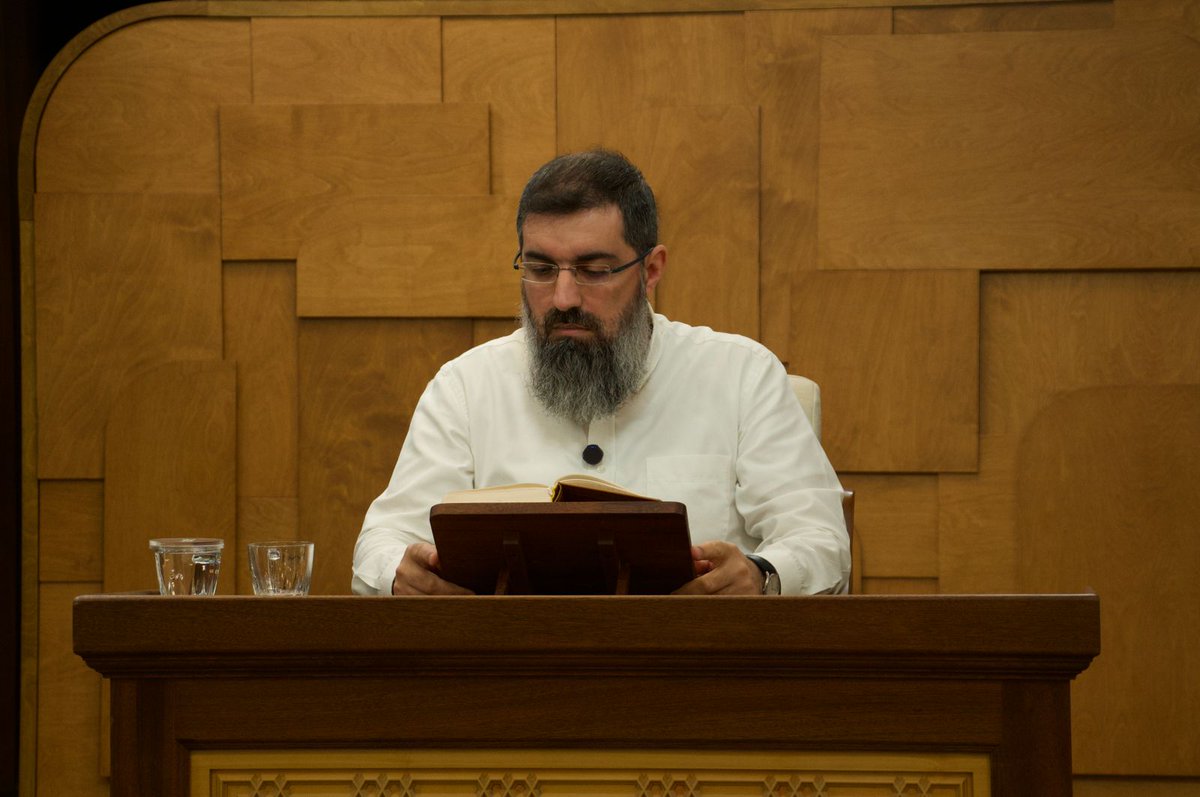 🔴 #SONDAKİKA Halis Bayancuk Hoca Gözaltında  

Son zamanlarda doğruları söyleyerek hem laik hem de Kemalist çevrenin tepkisini çeken Halis Bayancuk Hoca, bu sabah saatlerinde evinden gözaltına alınarak İzmir’e götürülecek.  

Kemalizm'in kurban seçtiği bu günlerde hakkı söyleyen