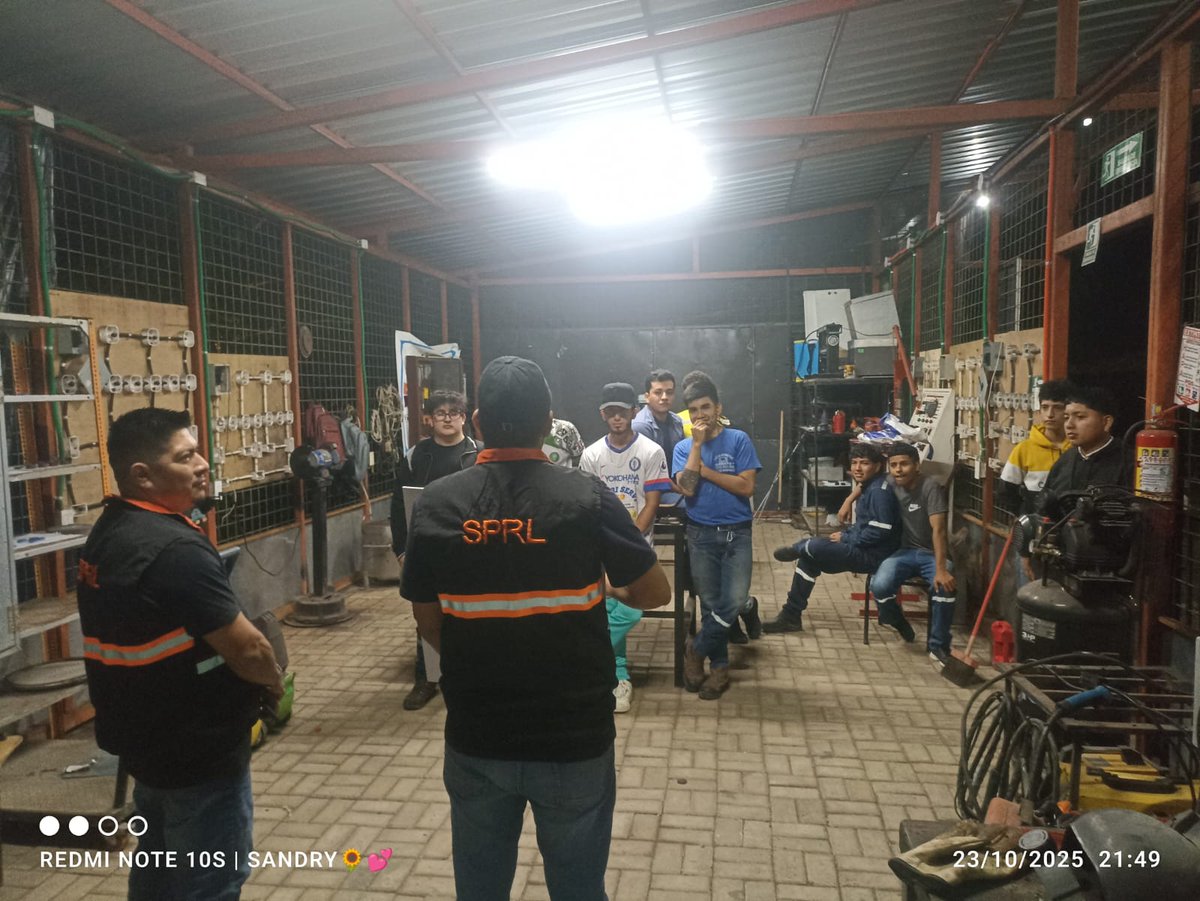 IST_TSA_CHILA's tweet photo. Ponle cara a la enfermedad, una campaña de prevención de enfermedades profesionales que se pueden adquirir en el ejercicio profesional de cualquiera de nuestras 15 especialidades.  Seguridad y Prevención de Riesgos Laborales, realizó esta campaña.
@Educacion_Ec  @EduSuperiorEc https://t.co/QdnZrJ5X7G
