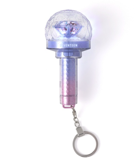 SVT NEW TOUR GIVEAWAY💎
#KPCGiveaway

🎁1 150 GCASH 
🎁1 Official Lightstick Mini Keyring 10th Anniv ver

MECHANICS
must be following
like and rt this + quoted tweet

 #NEW_BULACAN #SVT_TOUR_NEW_ 
Ends Nov 30