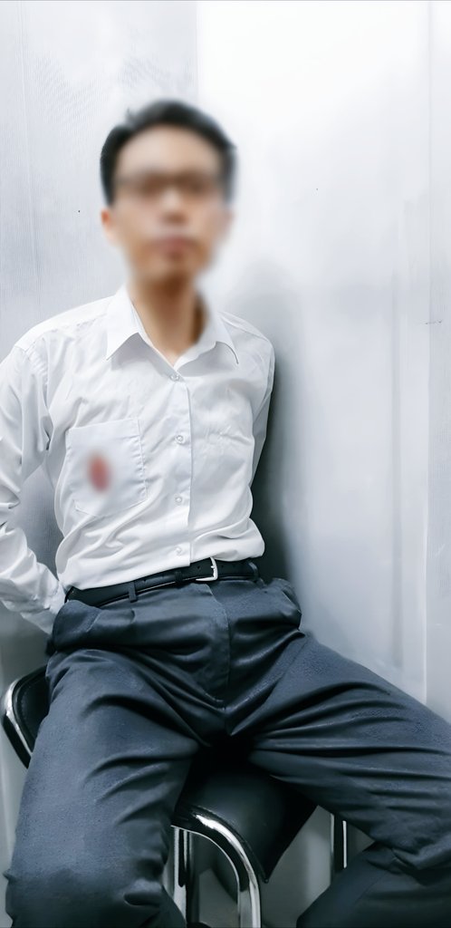 以前的相片檔案很多都損毁了，只能找回一些零碎的片段。