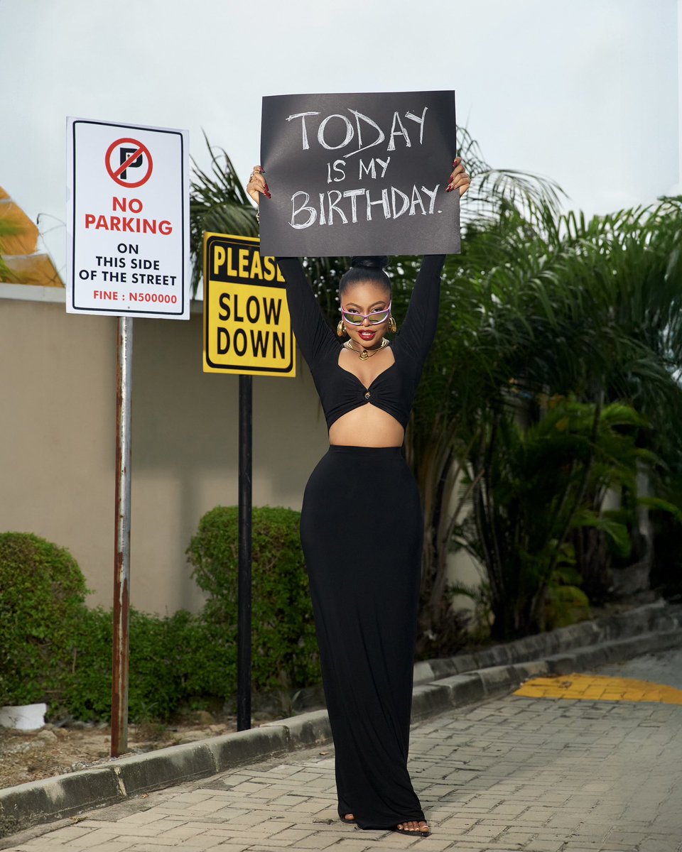 BillyLegend's tweet image. Why am I feeling like I'm some Fela Anikulapo Ransome Kuti next of kin? It's my birthday baby!!!

Sis thanks for the picture.