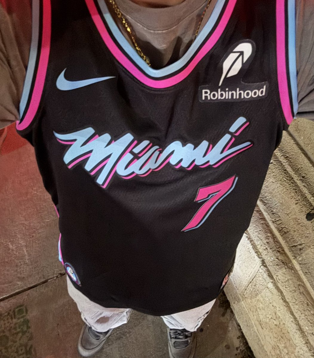 Heat are 1-0 when I wear my brand new Kel’el jersey 🔥🔥🔥