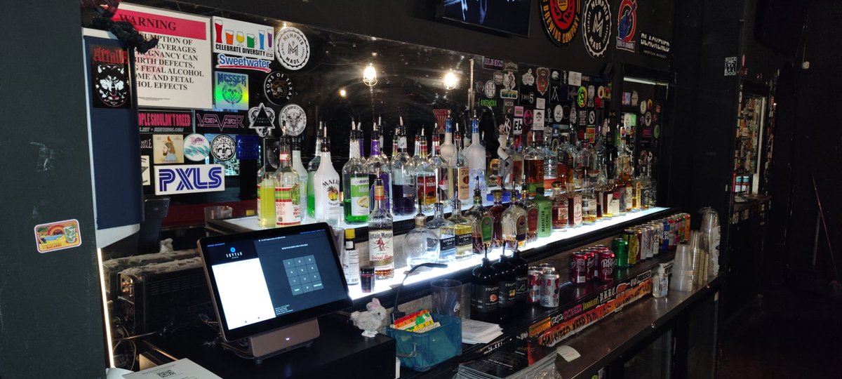 TuckerShift4's tweet photo. Growlers, one of Memphis, TN's late night music venues has made the change to @SkyTabPOS by @Shift4. They are truly excited for their new capabilities and ease of use! #TeamFour https://t.co/pJDfVcwJE8