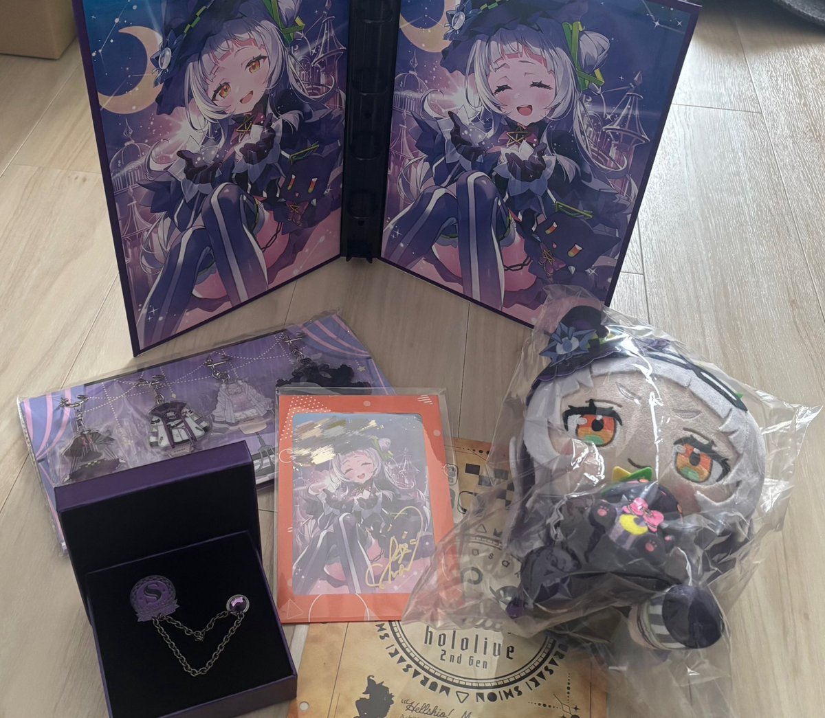 シオンちゃん！！！！届いたよ〜！！！💜 最初で最後のフルセット