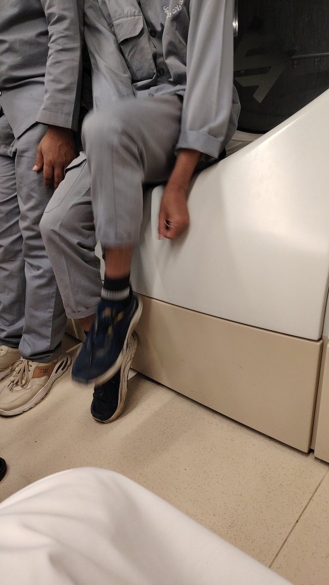 ابو سطام tweet media