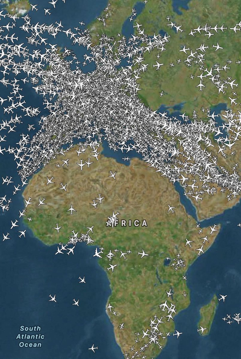 alvinmesh's tweet image. So ✈️️ be like taxi for abroad