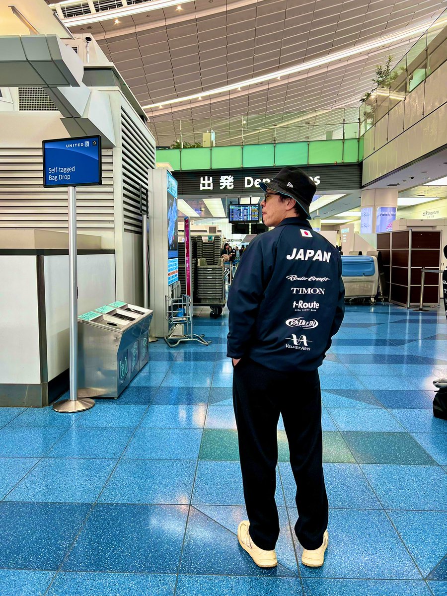 shirayuna_73's tweet photo. 今日はお見送り🇯🇵✈️🇮🇹✨🎣
みんな頑張ってください❤️🔥❤️🔥🍖
#エリアトラウト
#エリアトラウト世界選手権
#日本代表
#ロデオクラフト
#TIMON
#troot
#ヴァルケイン
#ベルベットアーツ https://t.co/ws7H0A3eAi