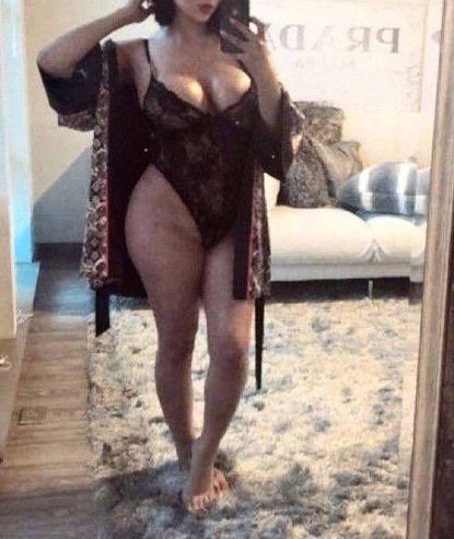 بليس ارجوكم ابي طريقه تخلي زوجتي تحب البنات و تخوني معا بنت 💔😞