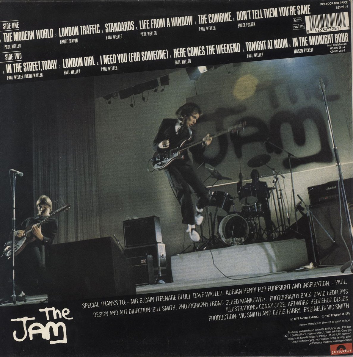 PunkRockStory's tweet image. 48 years ago today

&quot;This Is the Modern World&quot; is the second studio album by the punk rock/mod revival band The Jam and was released on November 18, 1977. It included the single &quot;The Modern World&quot;.

#punk #punkrock #modrevival #thejam #thisismodernworld #history #punkrockhistory…