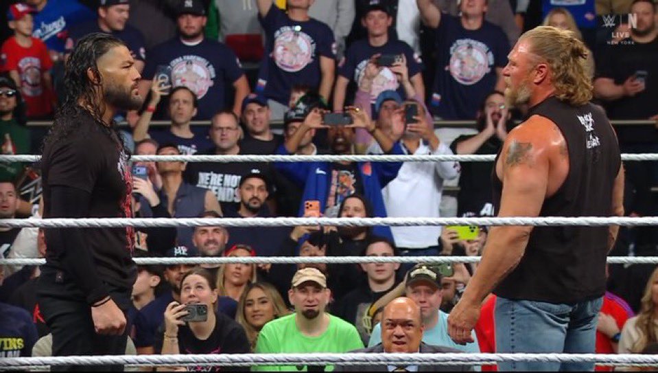 Navtreaks's tweet image. This felt like the Roman Reigns of 2022.

This is how YOU PRESENT ROMAN REIGNS.

You bring him out last and you let him dominate Brock with one punch, drop Bronson with another, and end the show with a TRIPLE SPEAR ON BRONSON AND SECURITY.

KEEP BUILDING HIM UP LIKE THIS FOR…