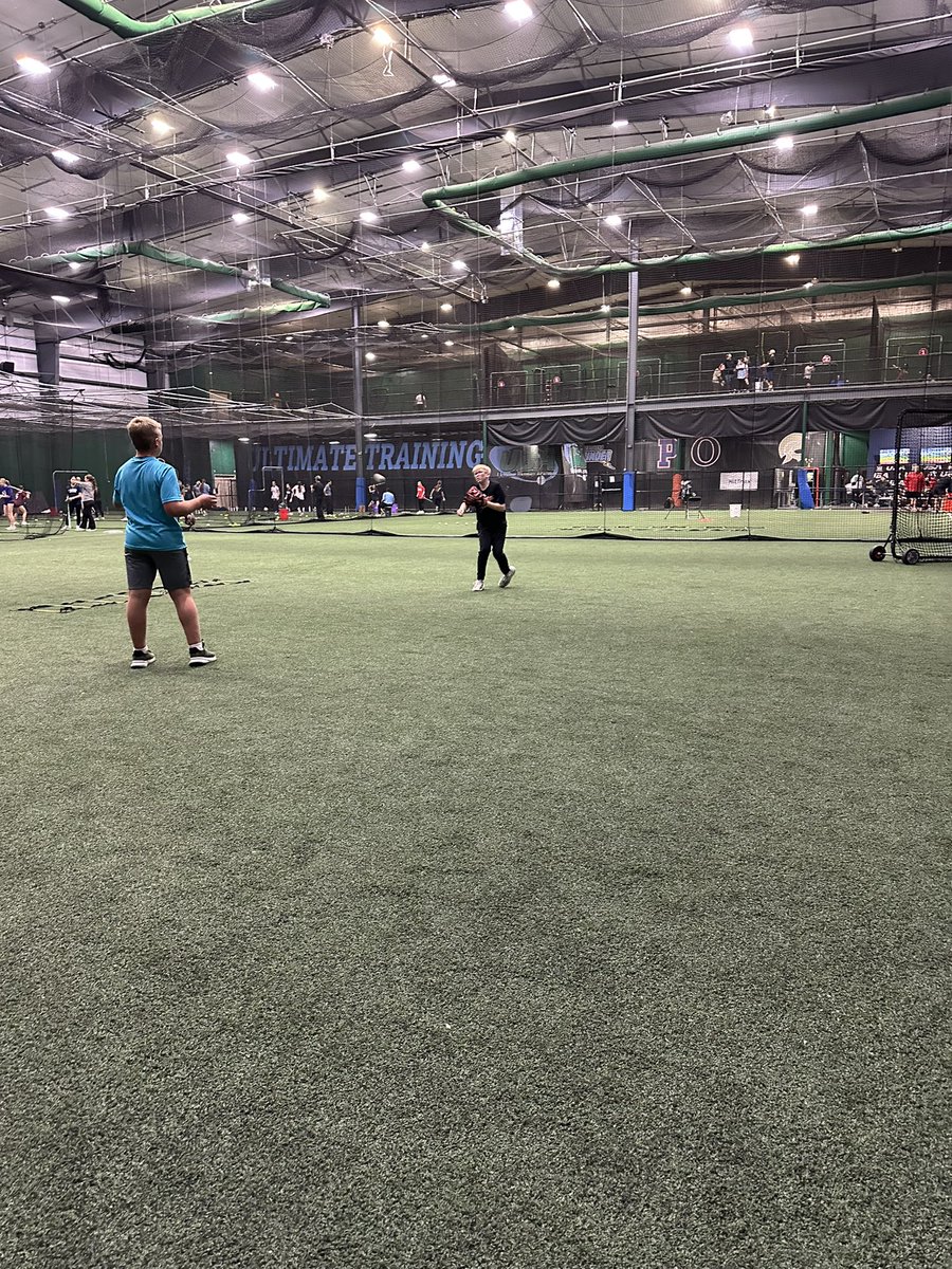 UBA Select tweet media