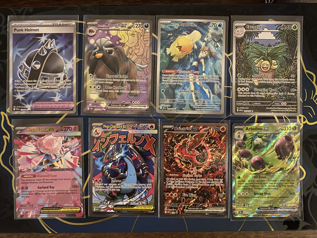 eggolesgo's tweet image. Pretty happy with the pulls based on other openings ive seen 😅 No dings on the promos is always a plus, and the accessories are all straight gas. Surprised how roomy the deckbox is, it fit my OP deck with DON and leader in a mini-snap case.