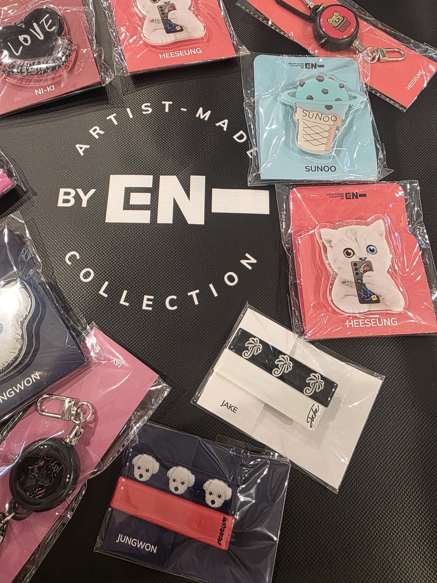 Pwara0506's tweet photo. พร้อมส่ง 
ค่าหิ้วชิ้นละ 20 บาท
ค่าส่งเหมา 40
#ตลาดนัดENHYEPN
#byENHYPEN_IN_BANGKOK https://t.co/9V8TmNxgp8