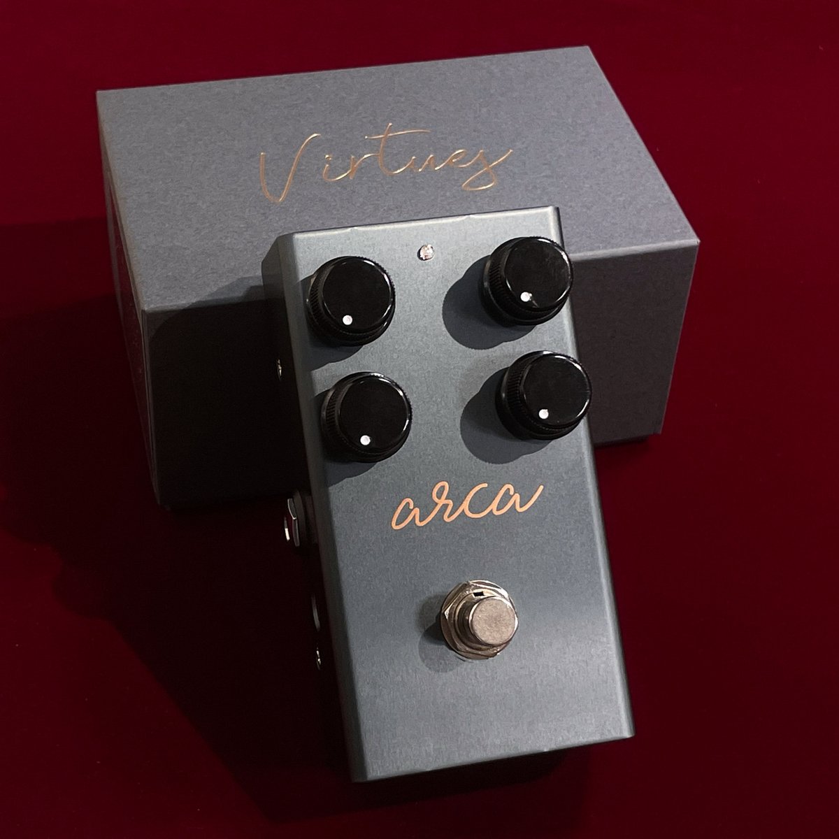未使用品　Virtues arca　 オーバードライブ ロックイン難波】人気モデル在庫あります！ 国産「#VIRTUES」の新たな