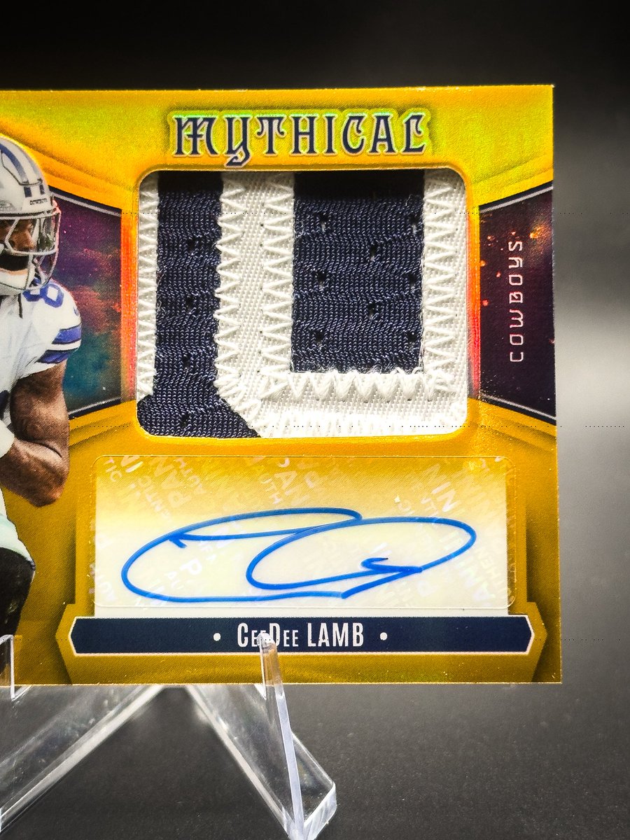 Might be the nastiest card I've ever pulled... and it's a Cowboy. 🫠