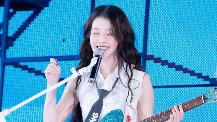 ae_inworld's tweet photo. 2025 Female Solo Song that reach #1 On Bugs Daily Chart.

Jennie, Like JENNIE
IU, Never Ending Story 
IU, Bye, Summer
#WINTER, Blue 🆕 https://t.co/uVsk39YMuI