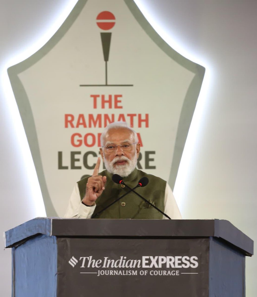 FinancialXpress's tweet photo. Prime Minister @narendramodi  delivered the sixth #RamnathGoenka lecture on Monday evening — sharing his thoughts on courage, independence, and the enduring democratic spirit of India. | #RNGLecture https://t.co/dqQA5SsDzt