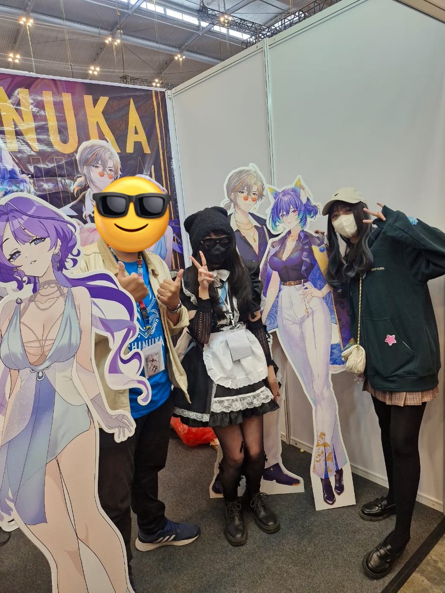 arginavv's tweet image. comifuro cihuy
