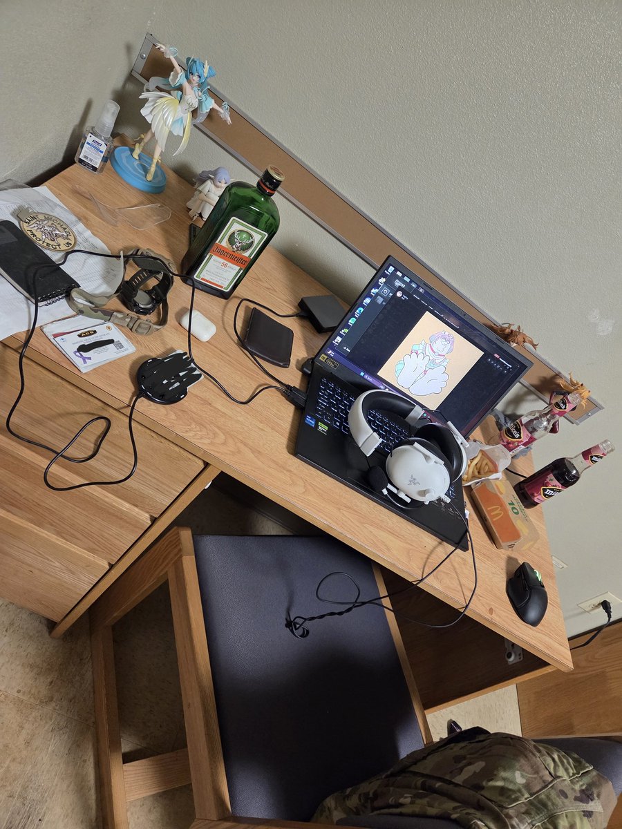 therealnano524's tweet image. Rape my setup.