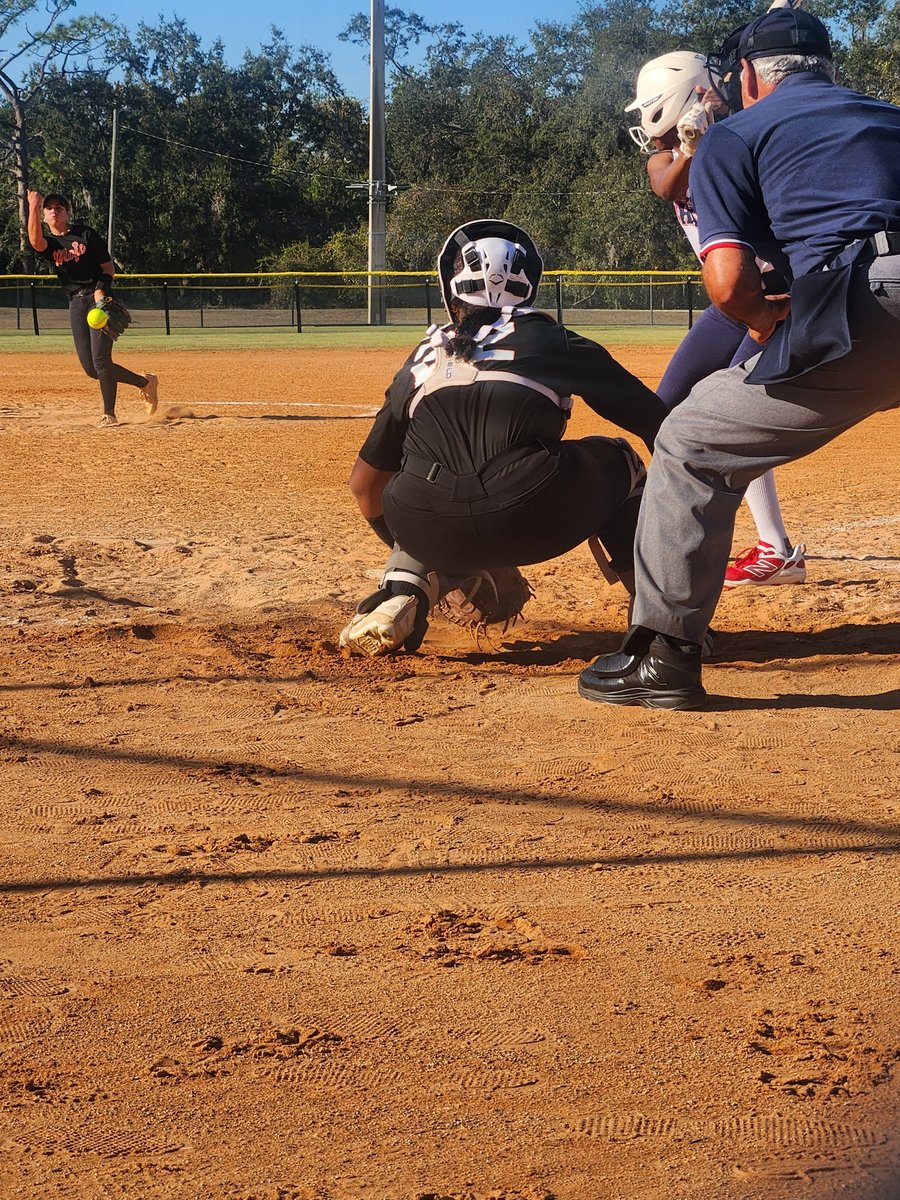 We grew so much as a team against some really good competition in Tampa this past weekend. Can’t wait to see what we accomplish together! This MOJO team is going to be special! 
<a href="/coach_kalani/">Coach Kalani Ellis</a> <a href="/RamseyTennMojo/">Ramsey Harkness</a> <a href="/ExtraInningSB/">EXTRA INNING SOFTBALL</a> <a href="/LineDsoftball/">Line Drive Media</a> <a href="/Coast2CoastSB/">Coast 2 Coast SB</a>