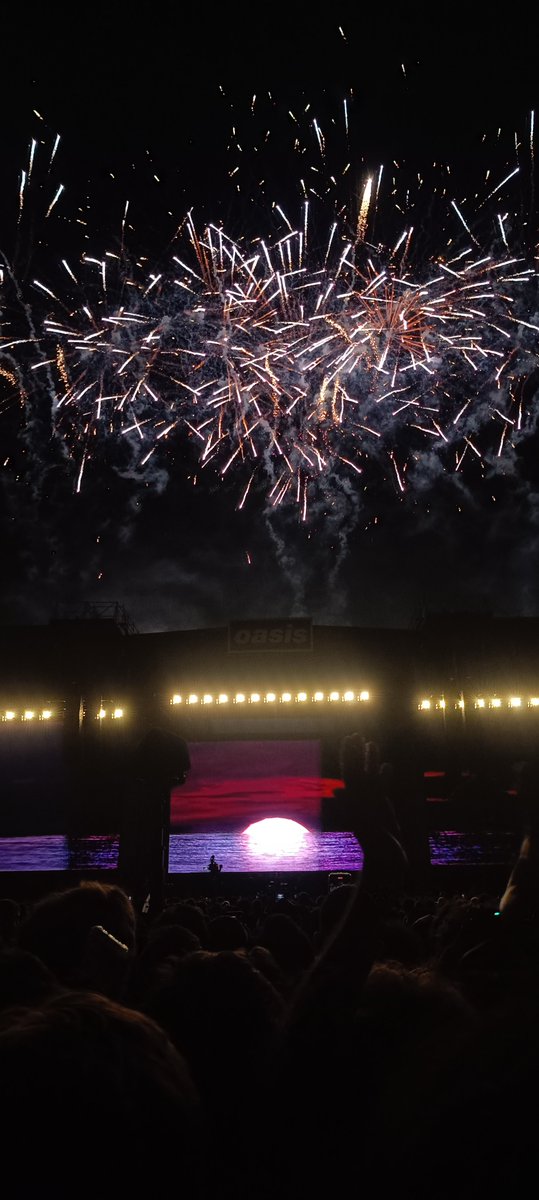 BasqueCService's tweet image. IS IT MY IMAGINATION?