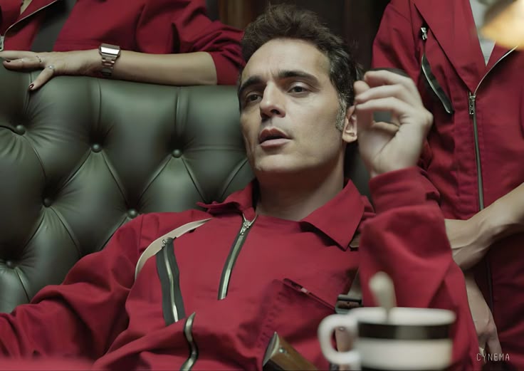 isHaHaHa tweet media