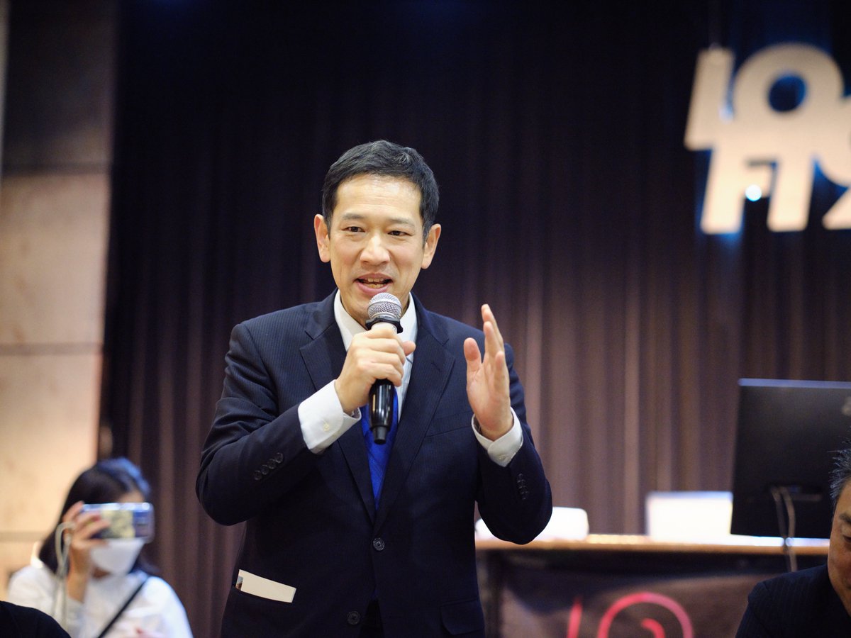 Xenoring's tweet image. 昨日の #宮本徹(@miyamototooru)と #藤原のりまさ(@CDP_AICHI10)のトークイベント、打ち上げまで含めて撮影をしておりました。
本気の共闘とはなにか、みなさんご覧になりましたでしょうか。
20区で本気の共闘を作るため、こちらも微力ながら動いていきたいと思います。
#共闘しすぎ