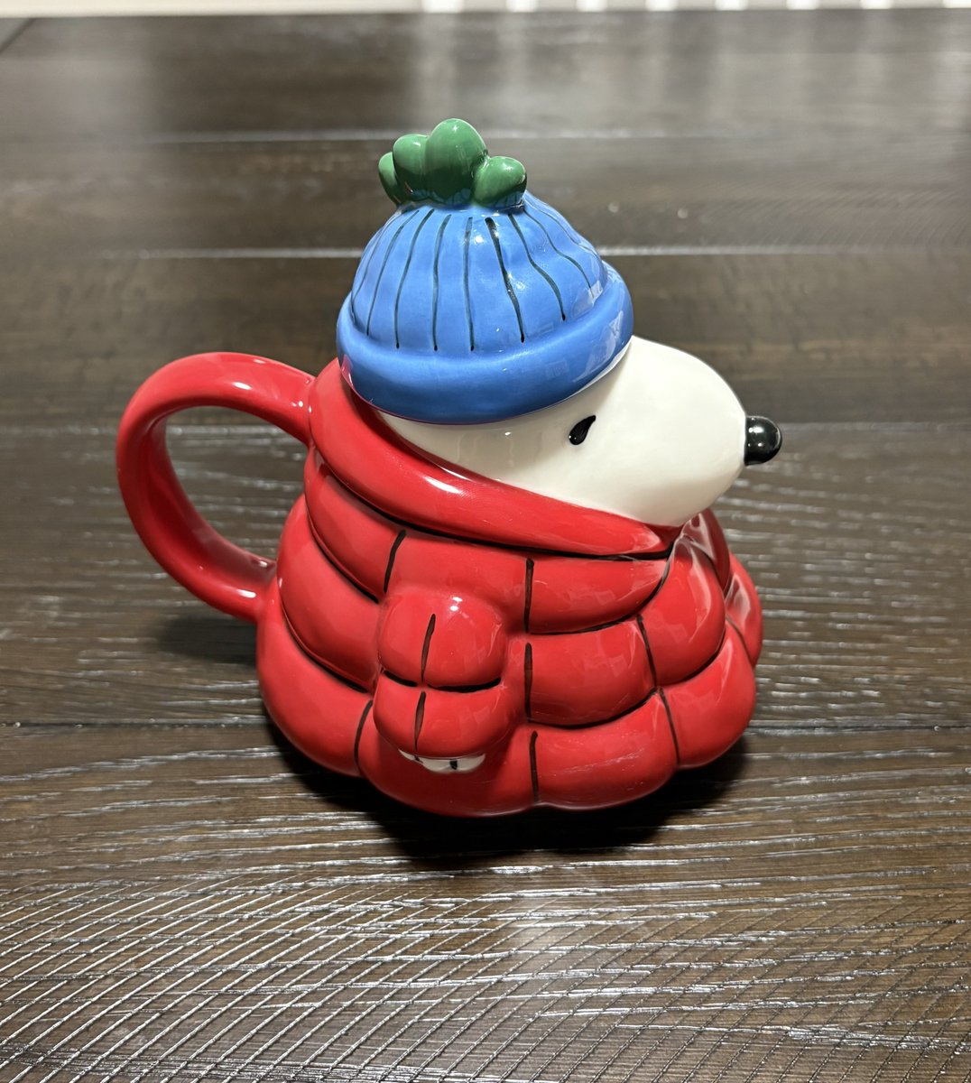 rickysteacup's tweet image. earl grey tea in my new puffer snoopy mug 🤍