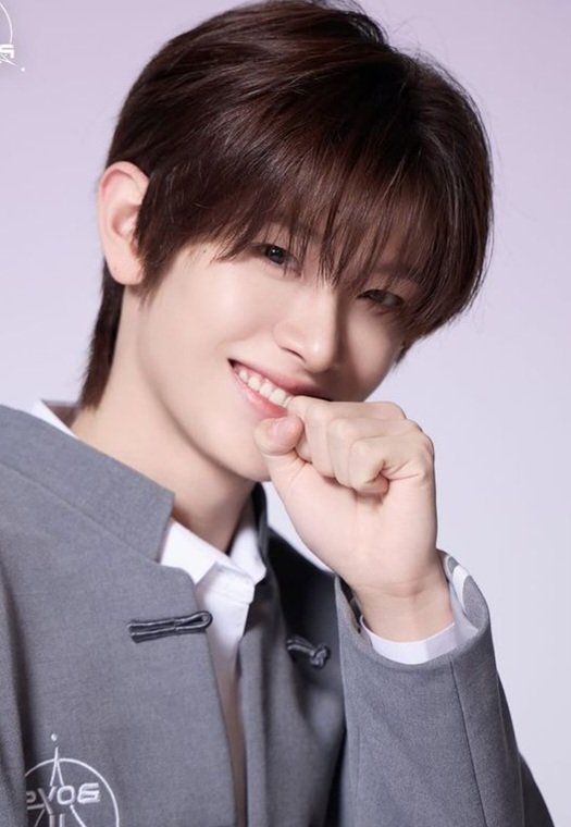 sunlightluver_'s tweet photo. 오늘 밤 달빛이 참 이쁘네요
                                                        헙...// https://t.co/eDneG5IsSI