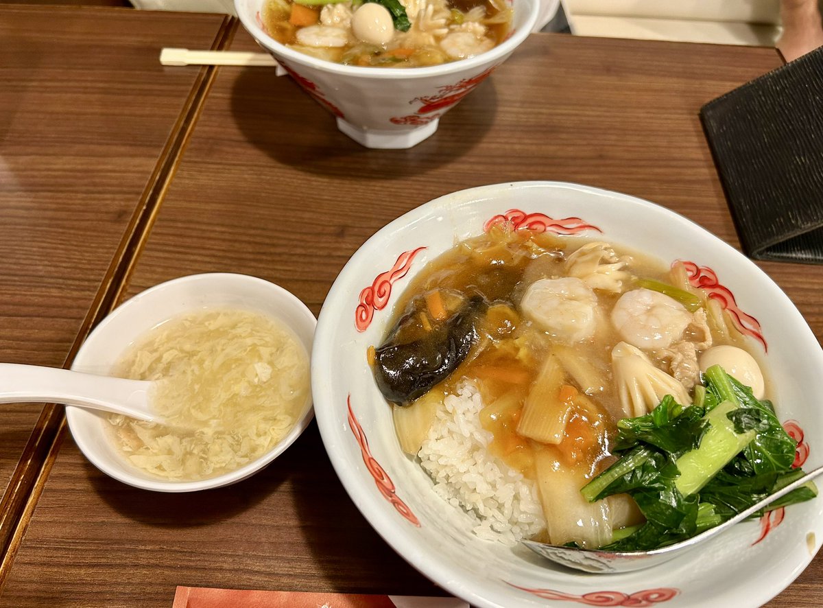 bismuthcrystal1's tweet photo. .*･ﾟ
武道館 行きまーす🎤

lunchは中華🍜 https://t.co/tlTSksgZAX