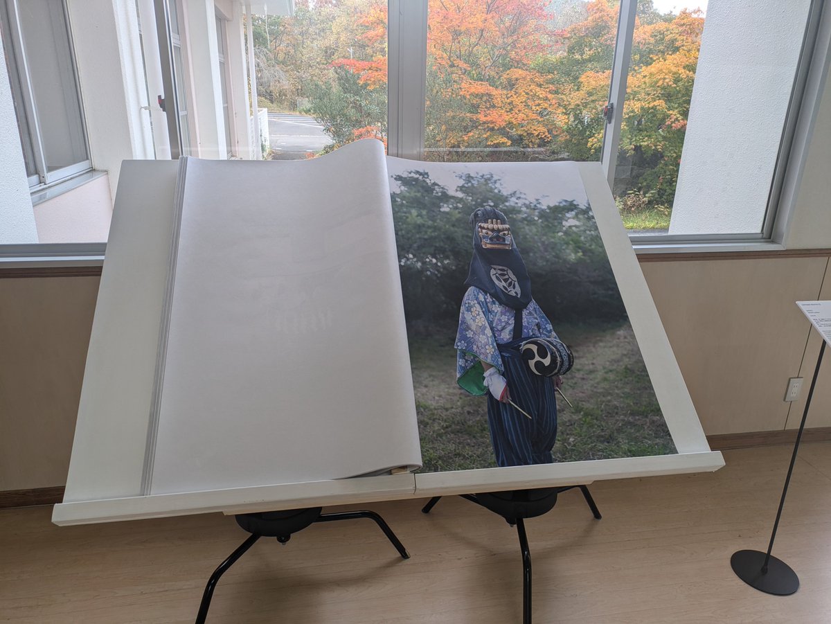 katsurao_co's tweet image. 4か年にわたって、アーティストによる滞在制作プログラム「Katsurao AIR」や地域の素材を楽しむワークショップ「かつらお企画室」を展開してきた Katsurao Collective。2025年までの活動の集大成となる報告展を、1月12日（月・祝）まで葛尾村内で開催中です。
katsurao-collective.com/2649