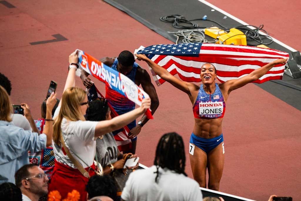 RunBlogRun's tweet image. Tokyo WC 2025: Femke Bol takes the 400m hurdles! 

Femke Bol 400m hurdles champion , by Stuart Weir, buff.ly/zdv4zNn , 
photos by Brian Eder for #RunBlogRun, 
#femkebol, #400mhurdles, #TheNetherlands, #EuropeanAthletics, #Tokyo2025, #stuartweir,