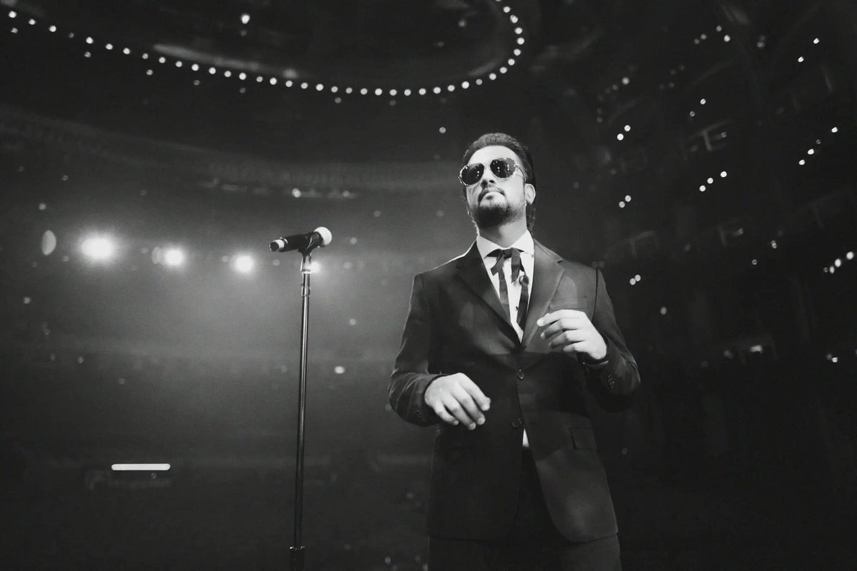 fatimaa_ahmd's tweet image. For Atif Aslam, the pitfalls that come your way don’t define you or your art 
#Pakistan #AtifAslam #Entertainment 
images.dawn.com/news/1194416/f…