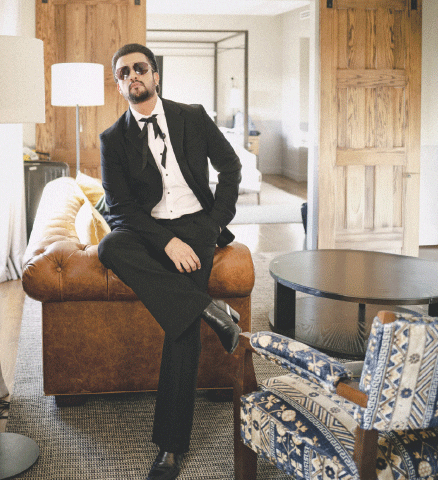 fatimaa_ahmd's tweet image. For Atif Aslam, the pitfalls that come your way don’t define you or your art 
#Pakistan #AtifAslam #Entertainment 
images.dawn.com/news/1194416/f…