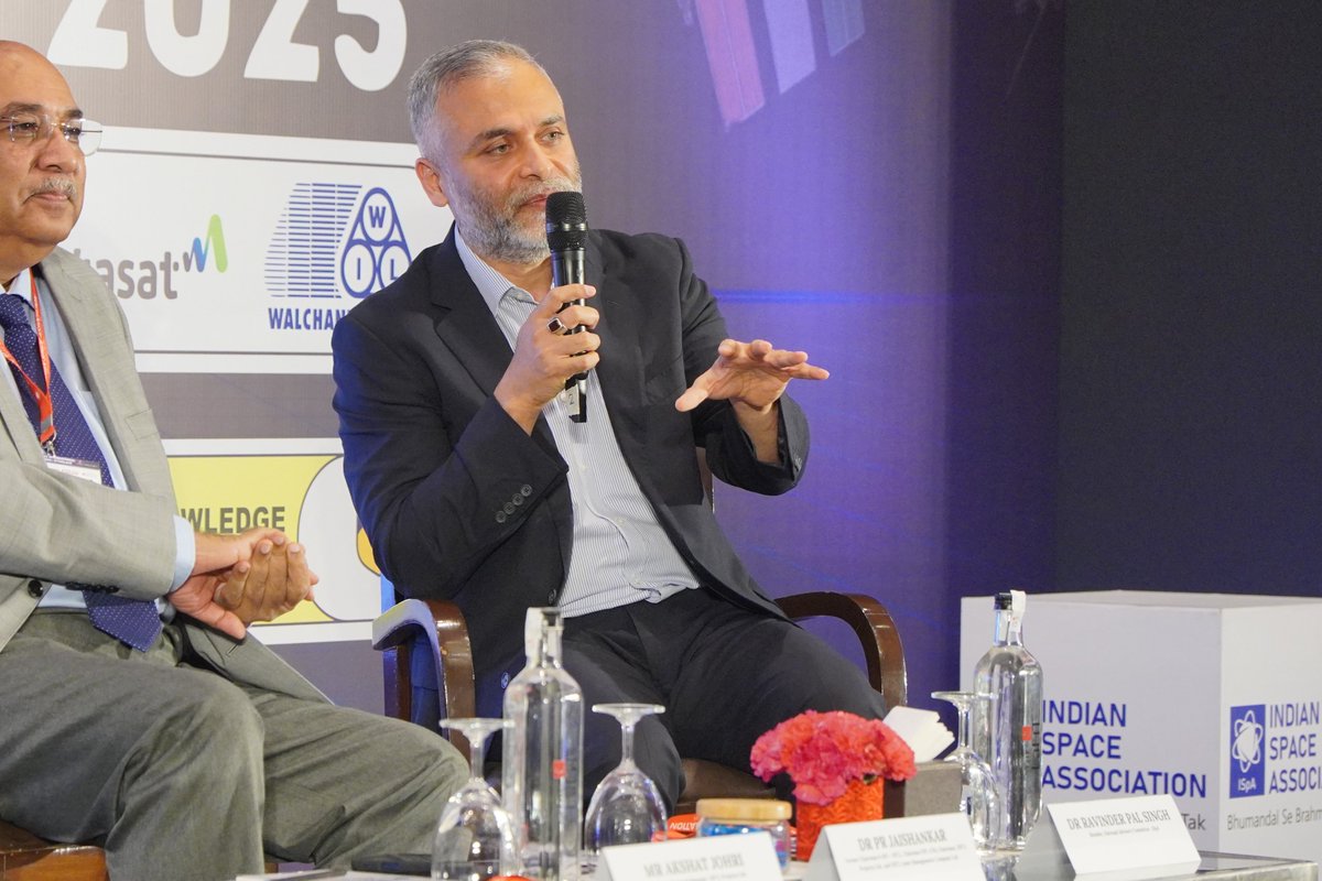 ISpA_India's tweet image. Dr Ravinder Pal Singh highlighted innovation, technology leadership, and global collaboration in deep-tech space ventures.@ravinps  #ISC25