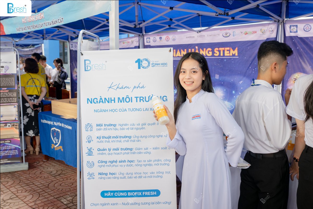 BioFix_Fresh's tweet image. THE YOUNG GENERATION CHOOSES A SUSTAINABLE FUTURE: STEM FESTIVAL AT TAN BANG JUNIOR &amp;amp; SENIOR HIGH SCHOOL 🌱

BioFix Fresh spread sustainable values at the STEM Festival at Tan Bang Junior &amp;amp; Senior High School (Ca Mau Province).

#BioFixFresh #BiologicalEra #MicrobialSolutions