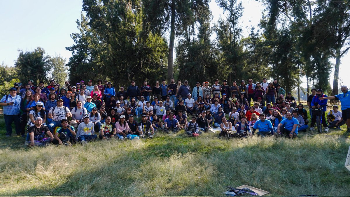 Un fin de semana salvaje, una locura buscando los Pokémon Formidables y también los brillantes
Gracias por pasarse por el Bosque 🌲🌲🌲 en el Area Salvaje
Muchas gracias también a @moneriasdelcafedediona
@duckdesign31 y a @pokewings_aragon por los regalos para la comunidad.