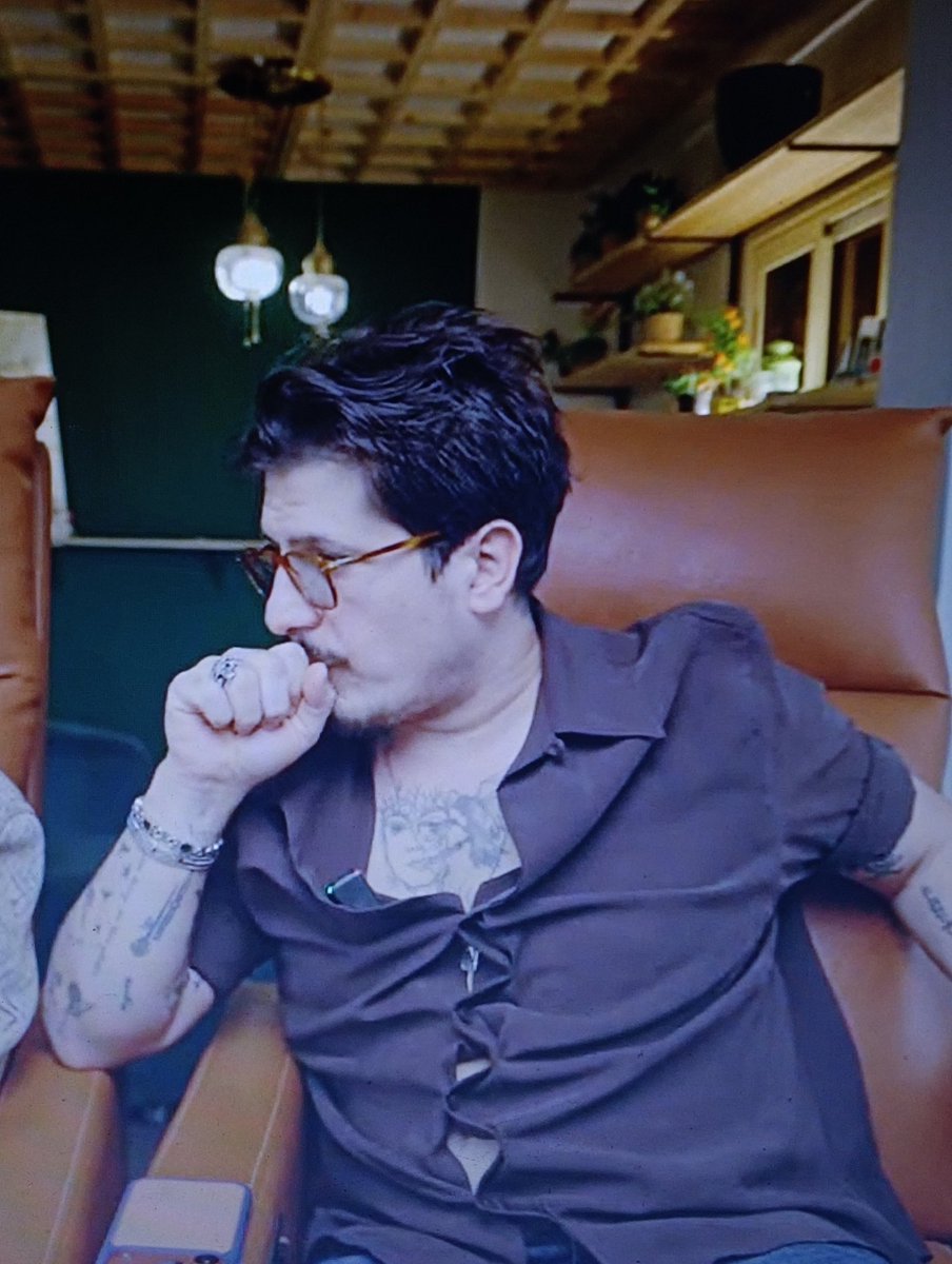 حلاوه وجمال الواد طرش اوى 😂 ♥ وكفايه دمه ♥