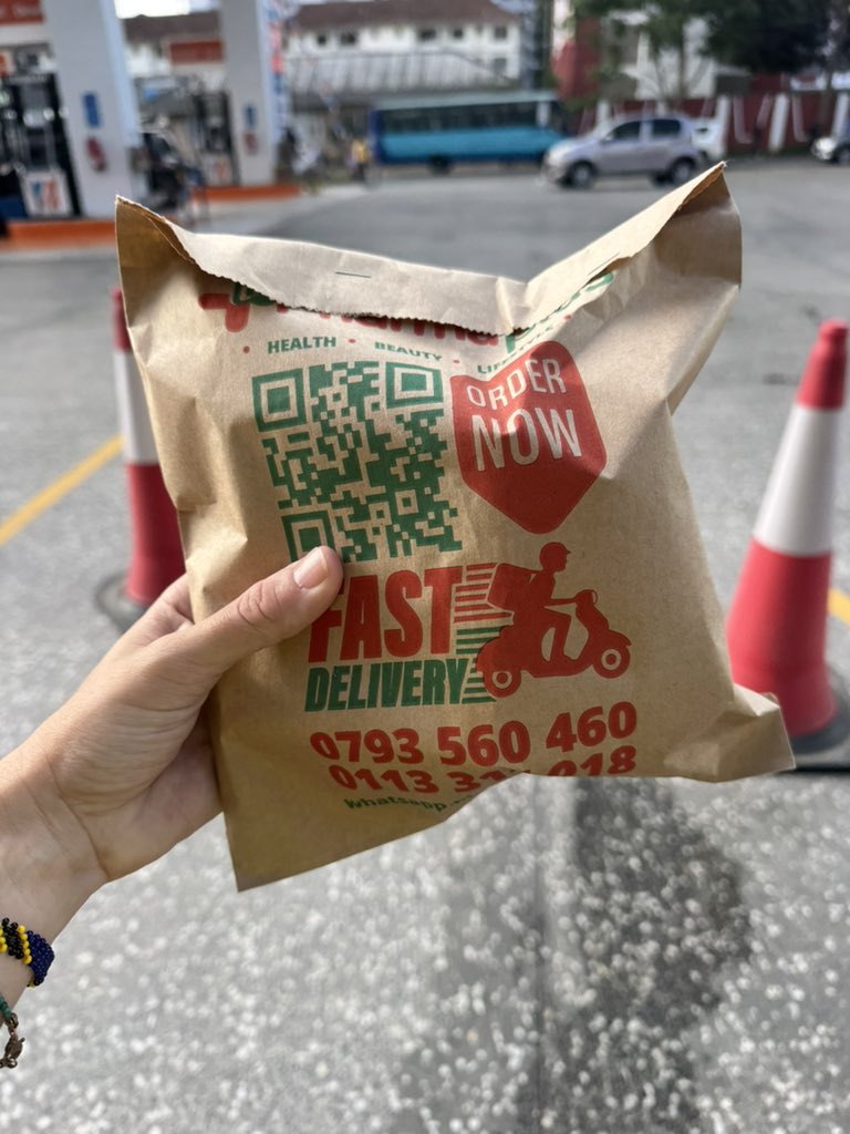 Hike_with_Kate's tweet image. This infection will be the death of me 😭