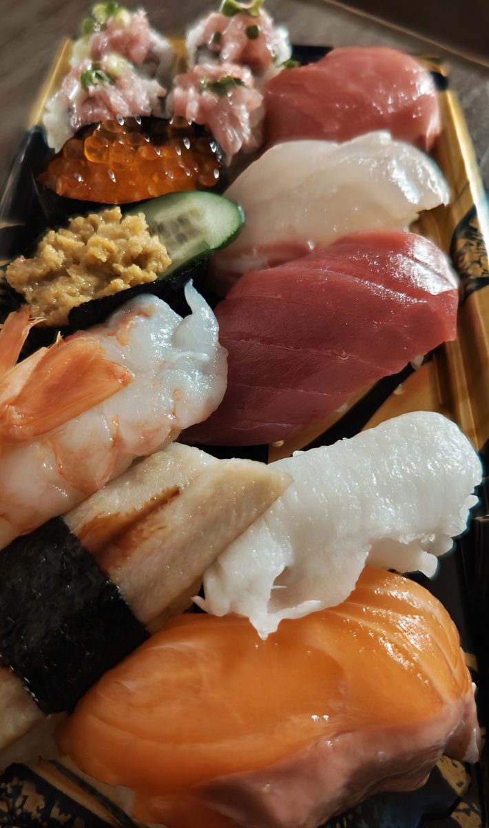 jun00jun11's tweet image. お寿司🍣✨✨