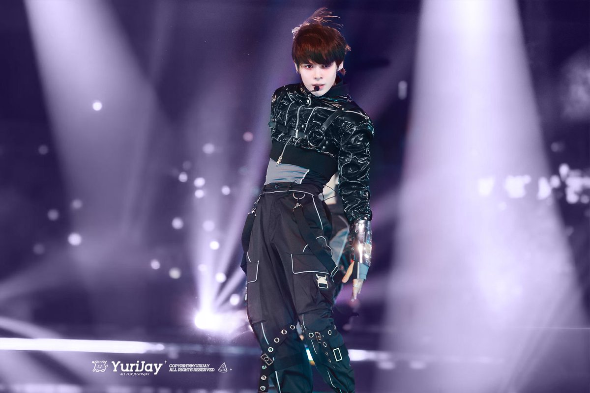 _YuriJay_'s tweet photo. 20251114

#SMTR25 #제이제이 #JUSTINJAY #ジェイジェイ #JAYJAY  #JUSTIN #저스틴 https://t.co/X54j7bePYx