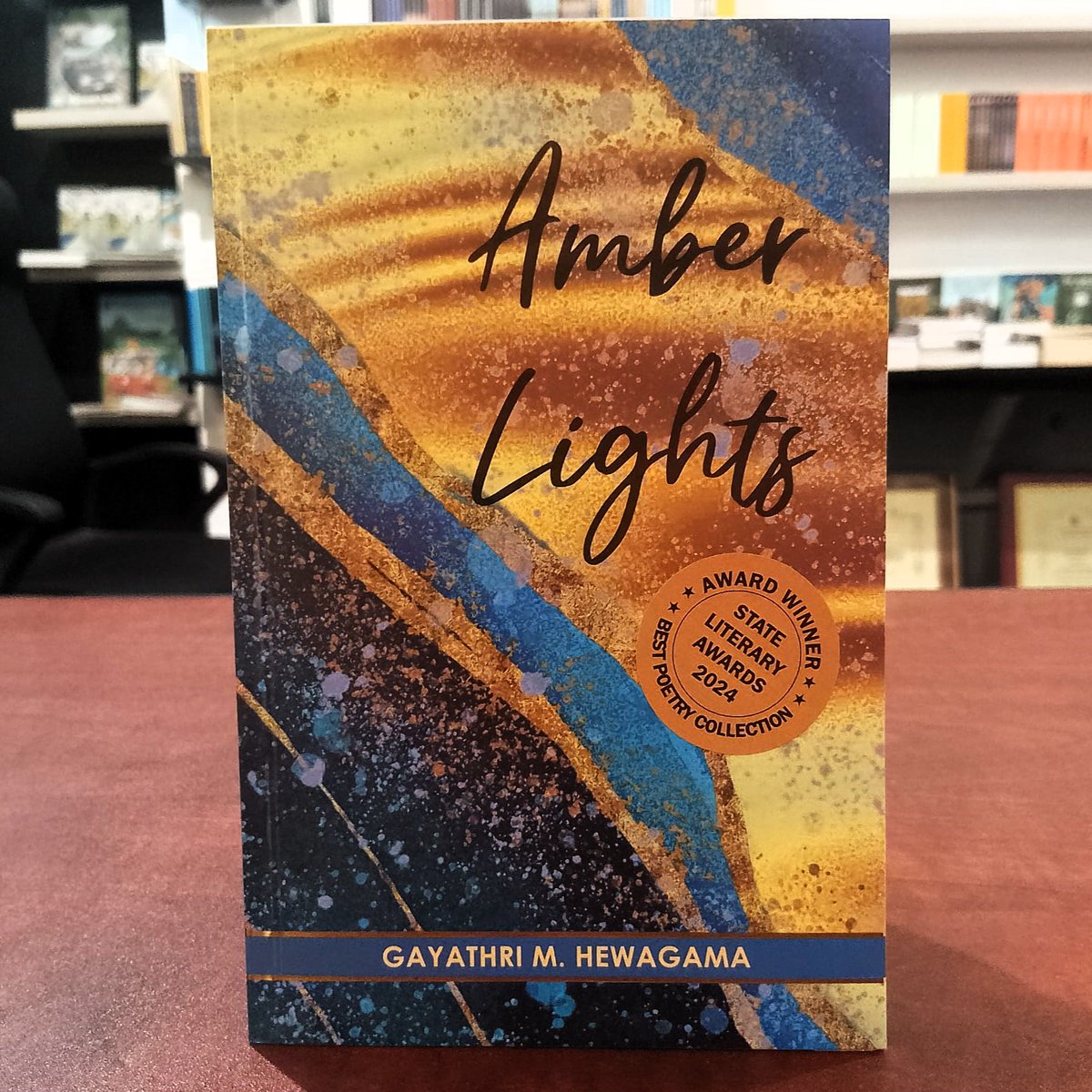 TheJamFruitTree's tweet image. Amber Lights
Gayathri M Hewagama
Rs. 1,000
State Literary Award Winner

The Jam Fruit Tree. 105 Pirivena Rd, Mt Lavinia
072-7268078

linktr.ee/tjftp

#GayathriMHewagama #AmberLights #TheJamFruitTree #TheJamFruitTreeBookShop #TheJamFruitTreePublications #JFT