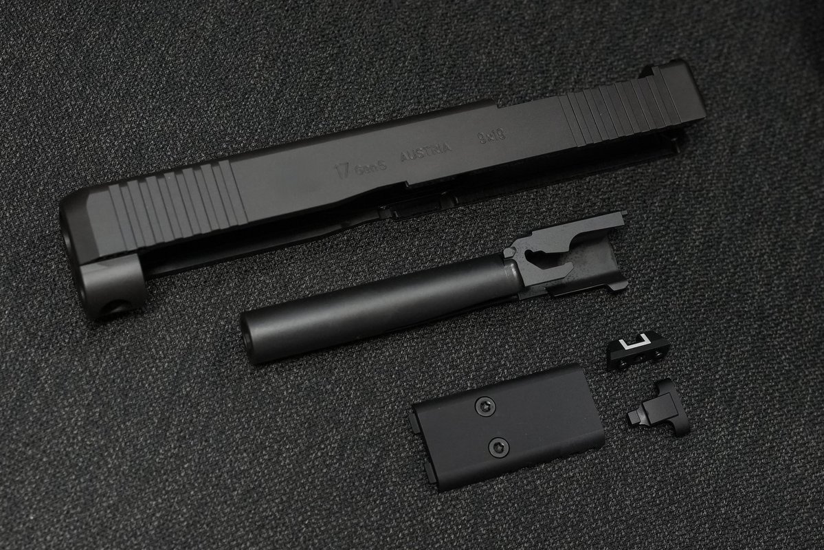 jkarmy_int's tweet image. Wii tech 👍🏾

CNC Steel Slide &amp;amp; Barrel set 
For TM G17 Gen5 MOS GBBP 

With steel Cycling Rail
For Extra Durability &amp;amp; Performance !! 

#wiitech #g17g5 #marui #slide