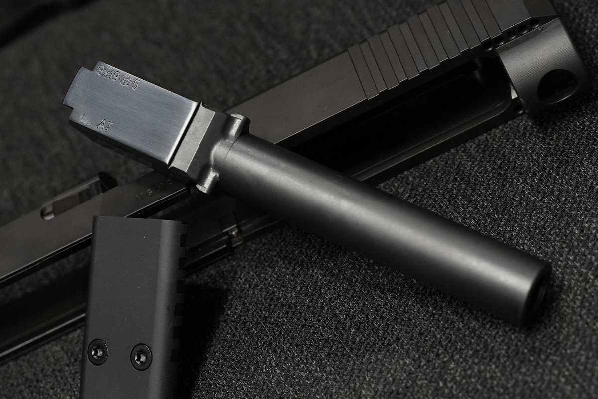 jkarmy_int's tweet image. Wii tech 👍🏾

CNC Steel Slide &amp;amp; Barrel set 
For TM G17 Gen5 MOS GBBP 

With steel Cycling Rail
For Extra Durability &amp;amp; Performance !! 

#wiitech #g17g5 #marui #slide