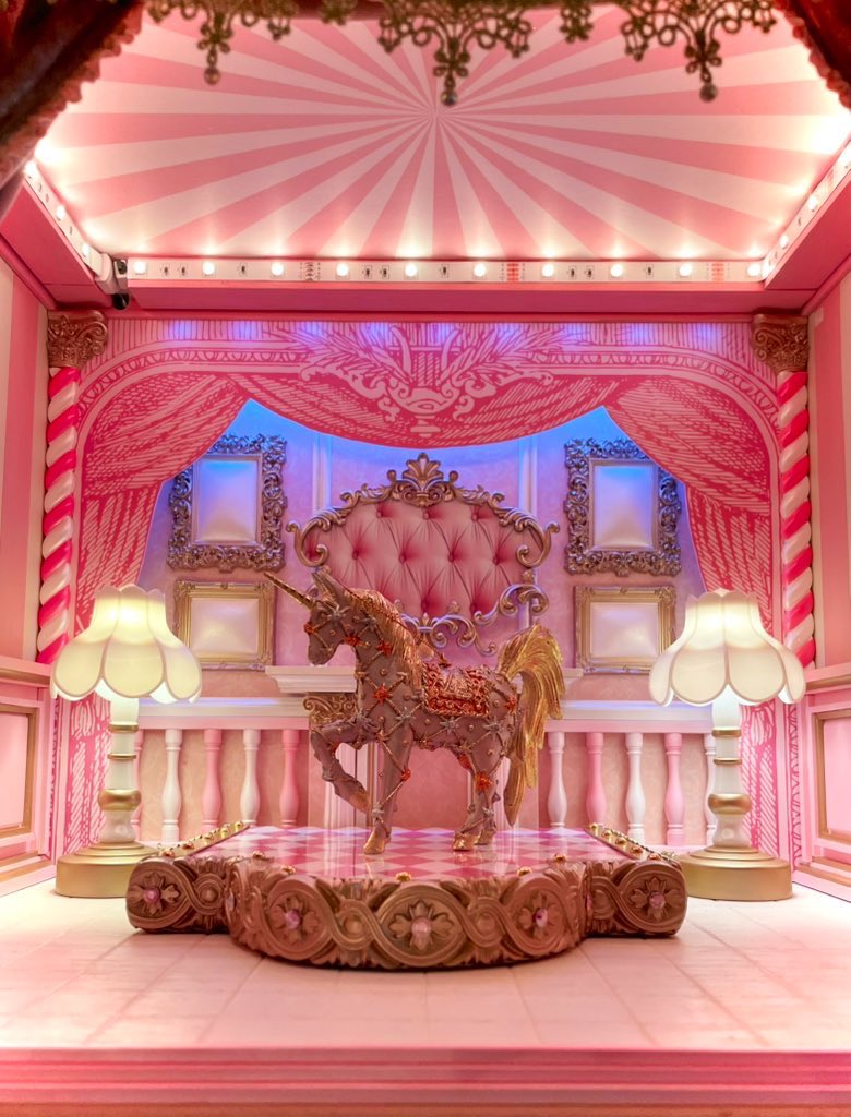 夢の世界へ💗 #劇場型ドールハウス