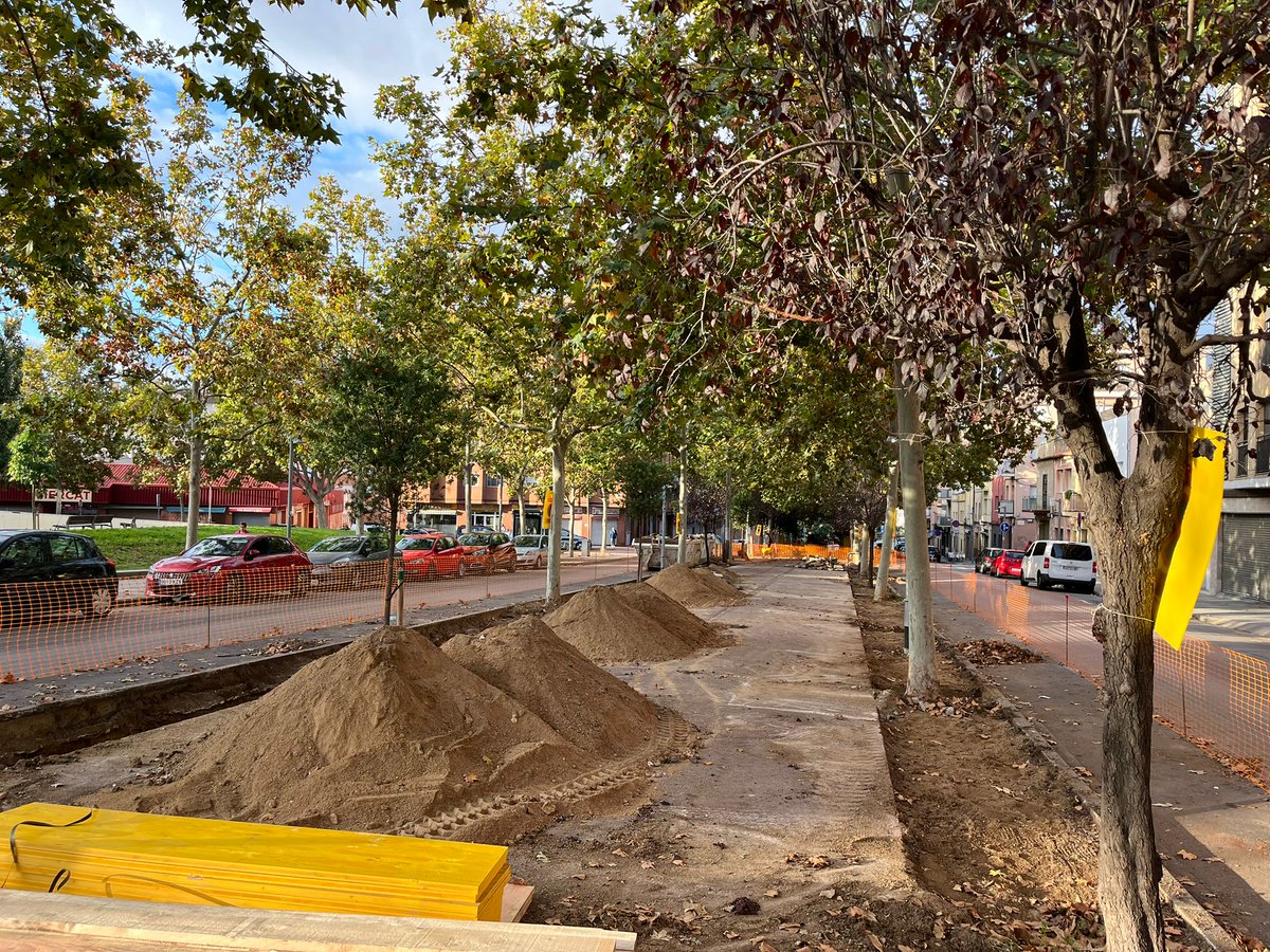matarocat's tweet image. NOTÍCIA // El #ReNatura millorarà dues places i set parcs per incrementar el verd urbà i adaptar-les al canvi climàtic
+ info: tinyurl.com/4h7szmjv 🌳🌿
@FBiodiversidad
@P_Recuperacion
 #ProyectosPRTR #PlanDeRecuperación #NextGenerationEU