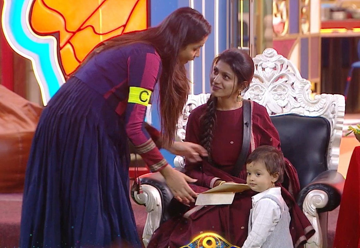 ammu_tarakian's tweet image. Too much shine to be worried about bad energy.
Evil eyes off, beautiful girls! 🧿❤️

#GoodVibesOnly #Protected
#BiggBossTelugu9 #Thanuja