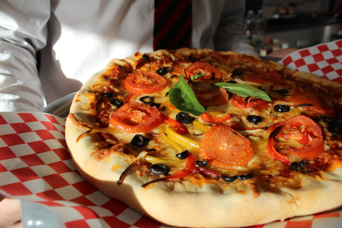 St_JohnFisher's tweet image. Huge congratulations to our talented Year 11 Hospitality students on their exam, your dedication in the kitchen &amp;amp; commitment to mastering culinary techniques has truly paid off. #FoodTechnology #ExamResults #FutureChefs #FoodEducation @RC_Southwark @medway_council @CAFODSchools