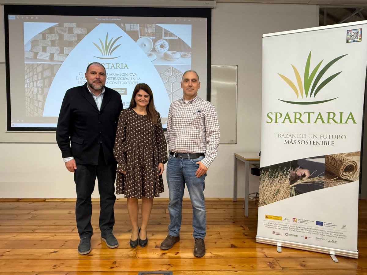 SpartariaCartag's tweet image. El Congreso Spartaria–EcoNova reunió a instituciones, Universidad y empresas para impulsar el uso de biomateriales como el esparto en la construcción y avanzar hacia un modelo más sostenible e innovador.
@fbiodiversidad @P_Recuperacion
#ProyectosPRTR #PlanDeRecuperacion