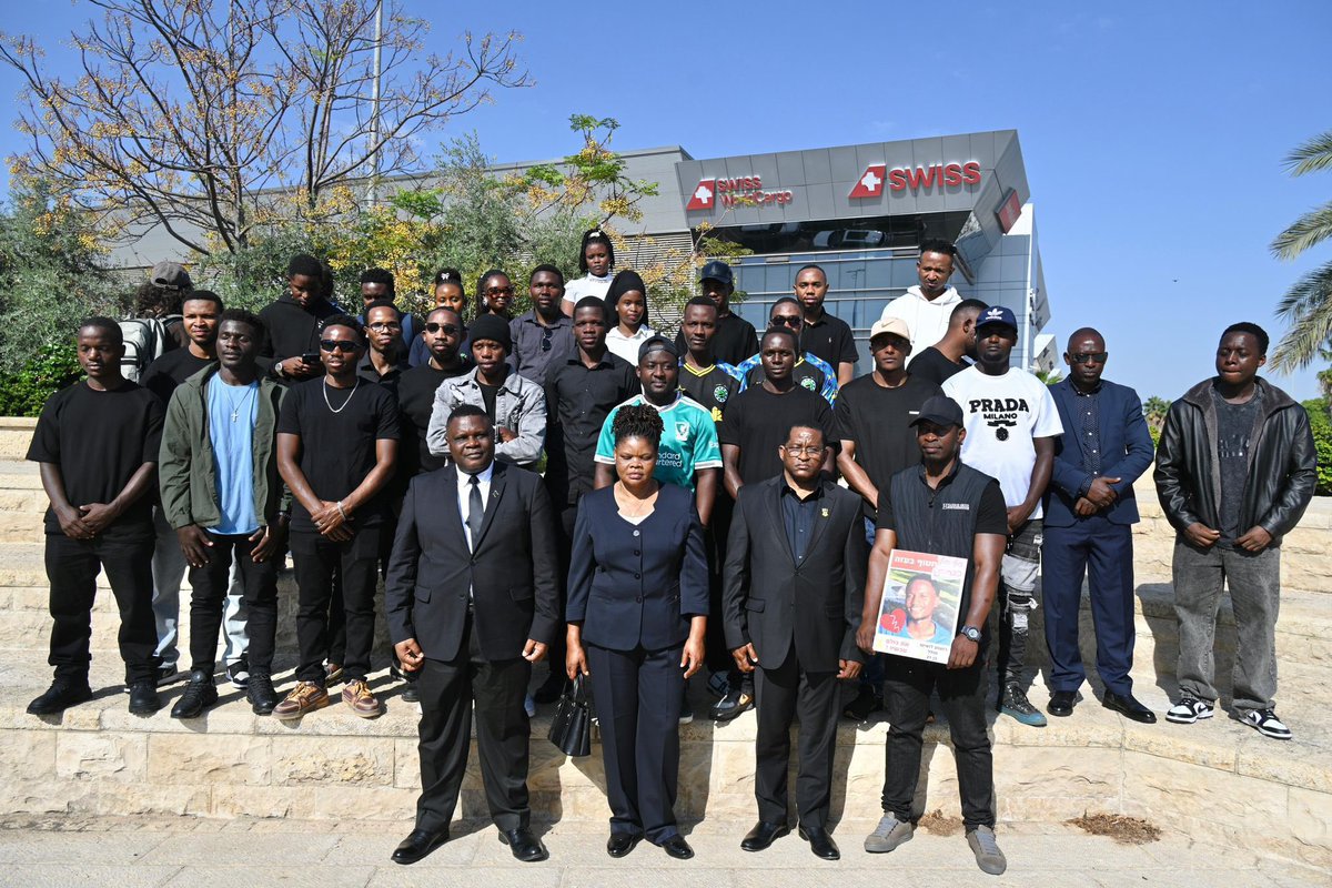 Hen Mazzig tweet media